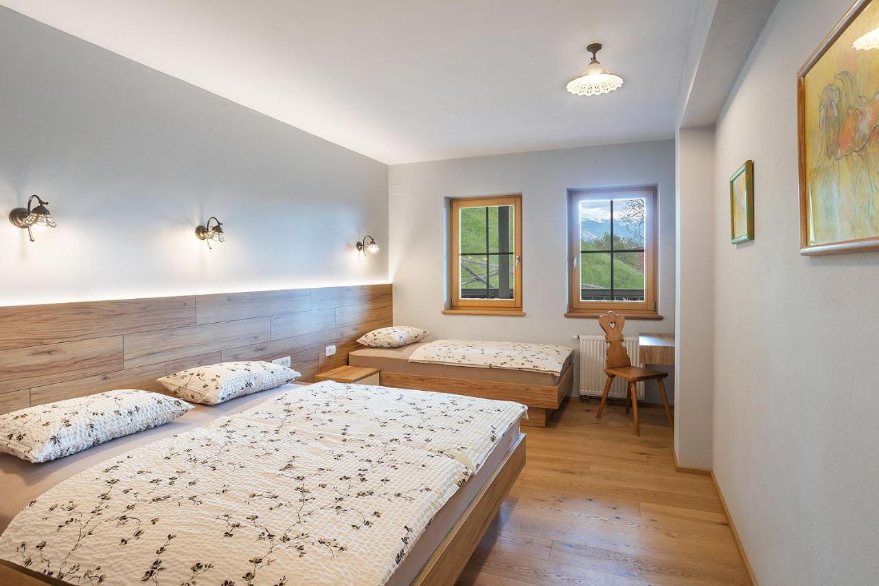 Apartments Tourist Farm Matijovc Naklo Exteriör bild